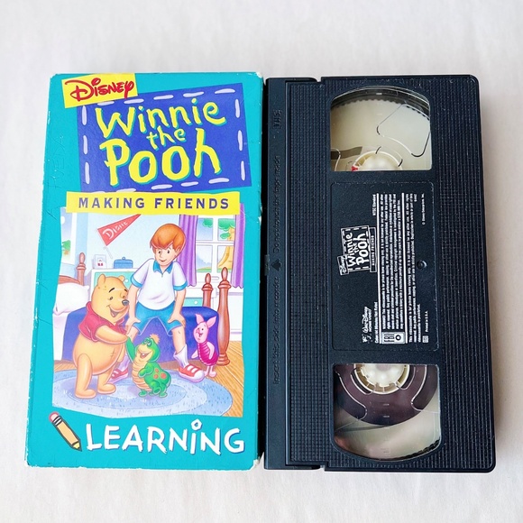 2 Winnie the Pooh VHS - Tested - Picture 5 of 9